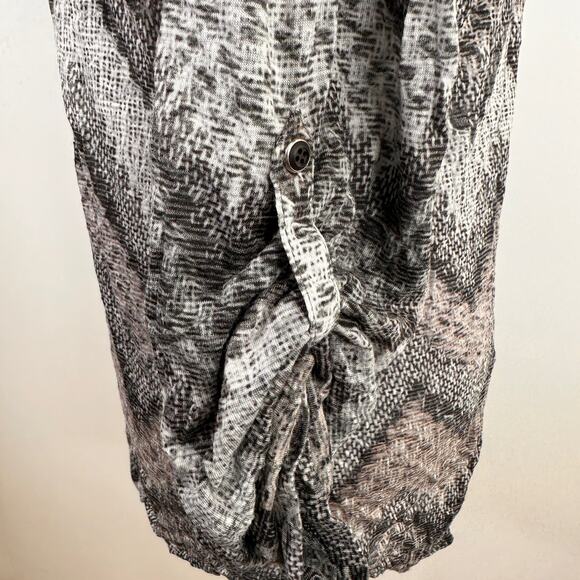 David Cline Chevron Zig Zag Rhinestone Bling Button Up Blouse Size Medium - Picture 6 of 9